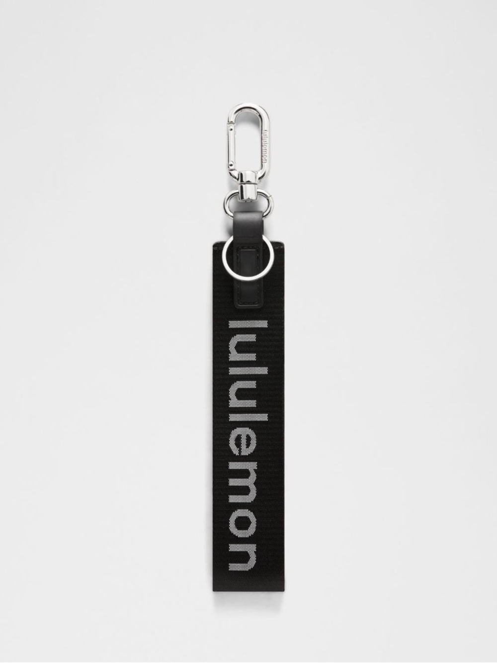 NWT Lululemon Never Lost Keychain in Black/White/Silver